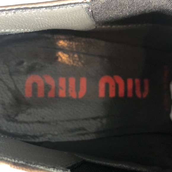 Miu Miu Spectator Taupe & Black Spectator Booties - Picture 7 of 7